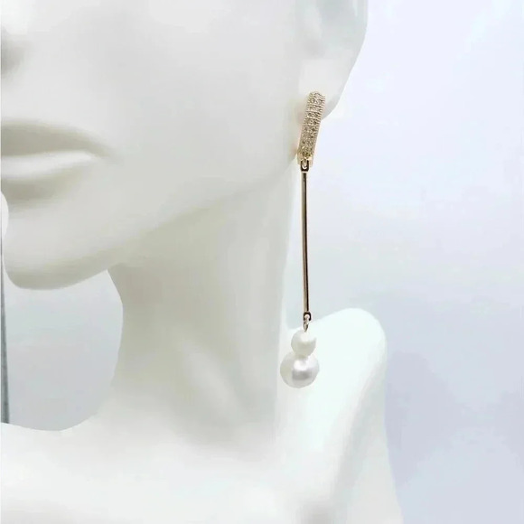 LONG Dangle Earrings with freshwater Pearl | Gold plated | Pearl Earrings - Picture 2 of 2